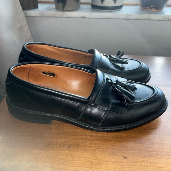 Men's Allen Edmonds Newport Black Leather Tassel Dress Loafers Shoes sz US 8.5E - Picture 6 of 12